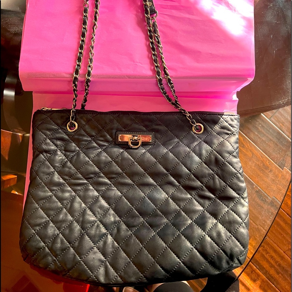 DKNY medium tote style purse